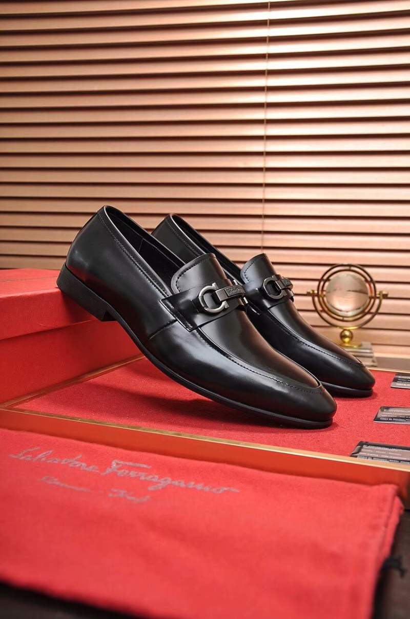 Giày lười Salvatore Ferragamo siêu cấp màu đen da bóng