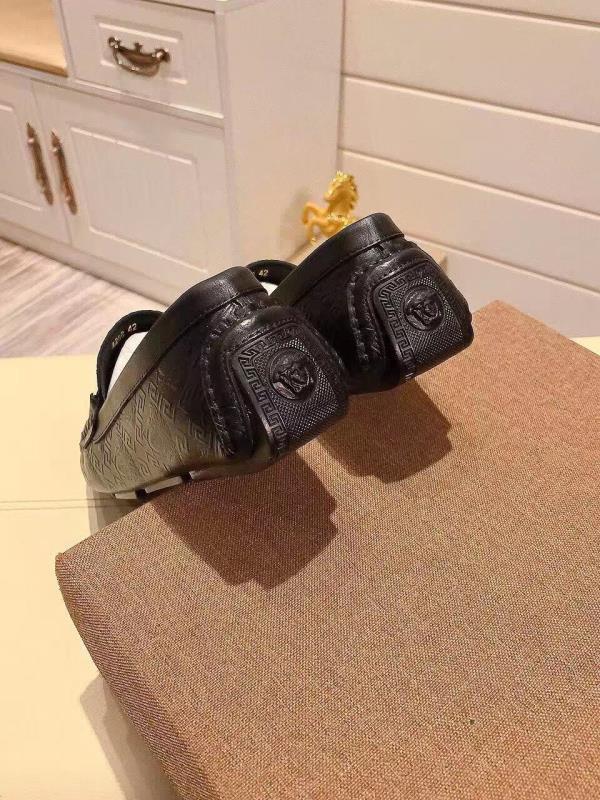 Giày lười Versace họa tiết hoa văn màu đen GLV22