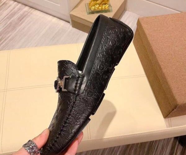 Giày lười Versace họa tiết hoa văn màu đen GLV22