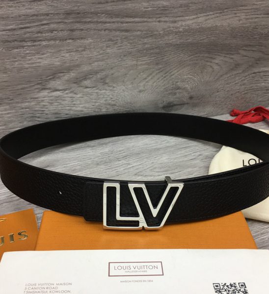 Thắt lưng Louis Vuitton like au họa tiết khóa lv rỗng TLLV52