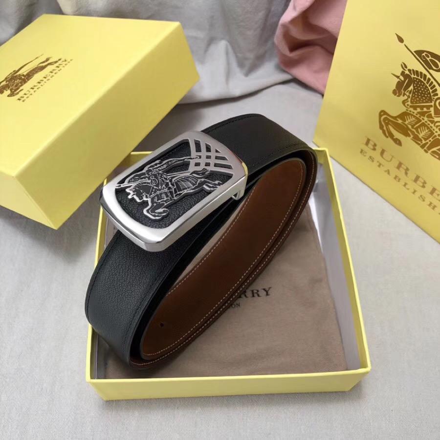 Thắt lưng nam Burberry siêu cấp da đen trơn mặt khóa ngựa