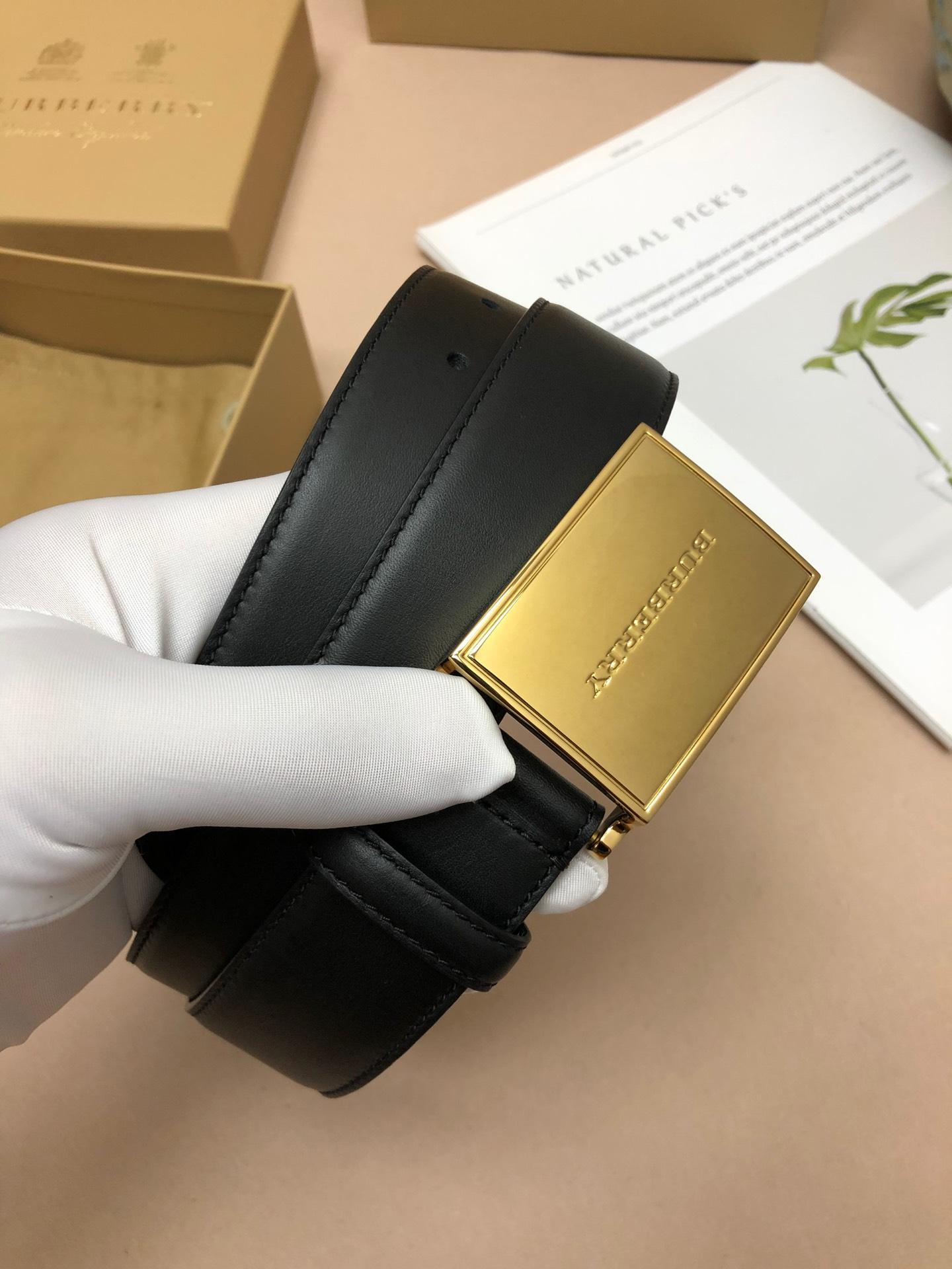 Thắt lưng nam Burberry siêu cấp dây đen khóa vàng họa tiết logo