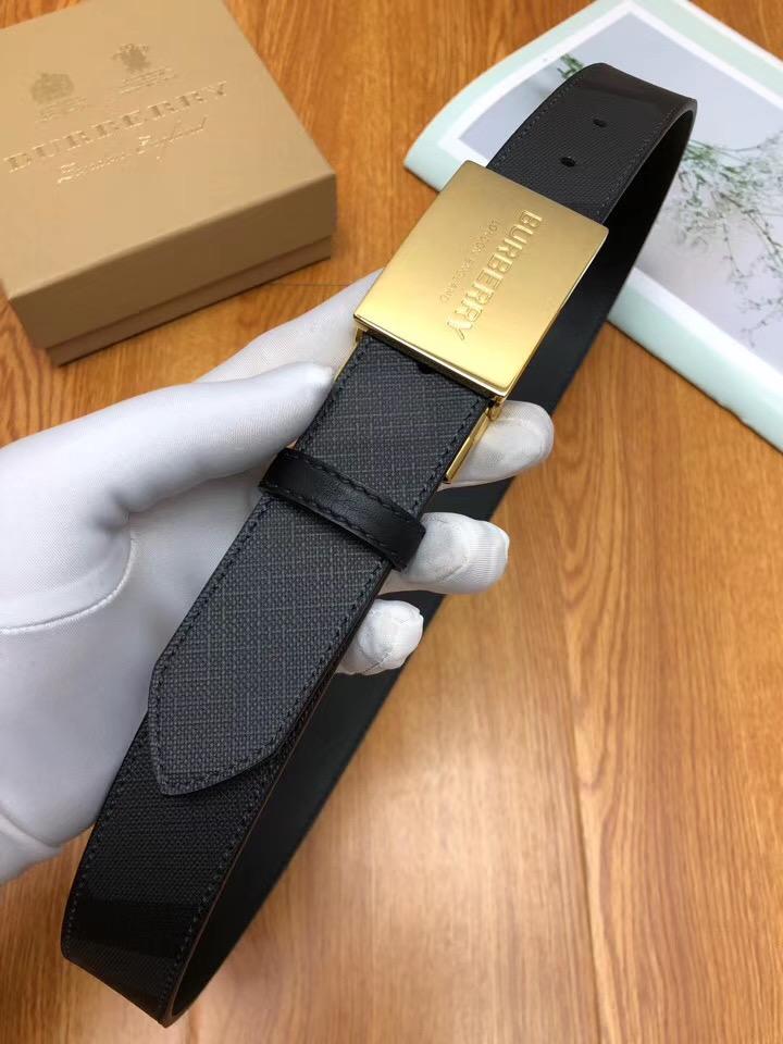 Thắt lưng nam Burberry siêu cấp dây kẻ đen mặt khóa vuông