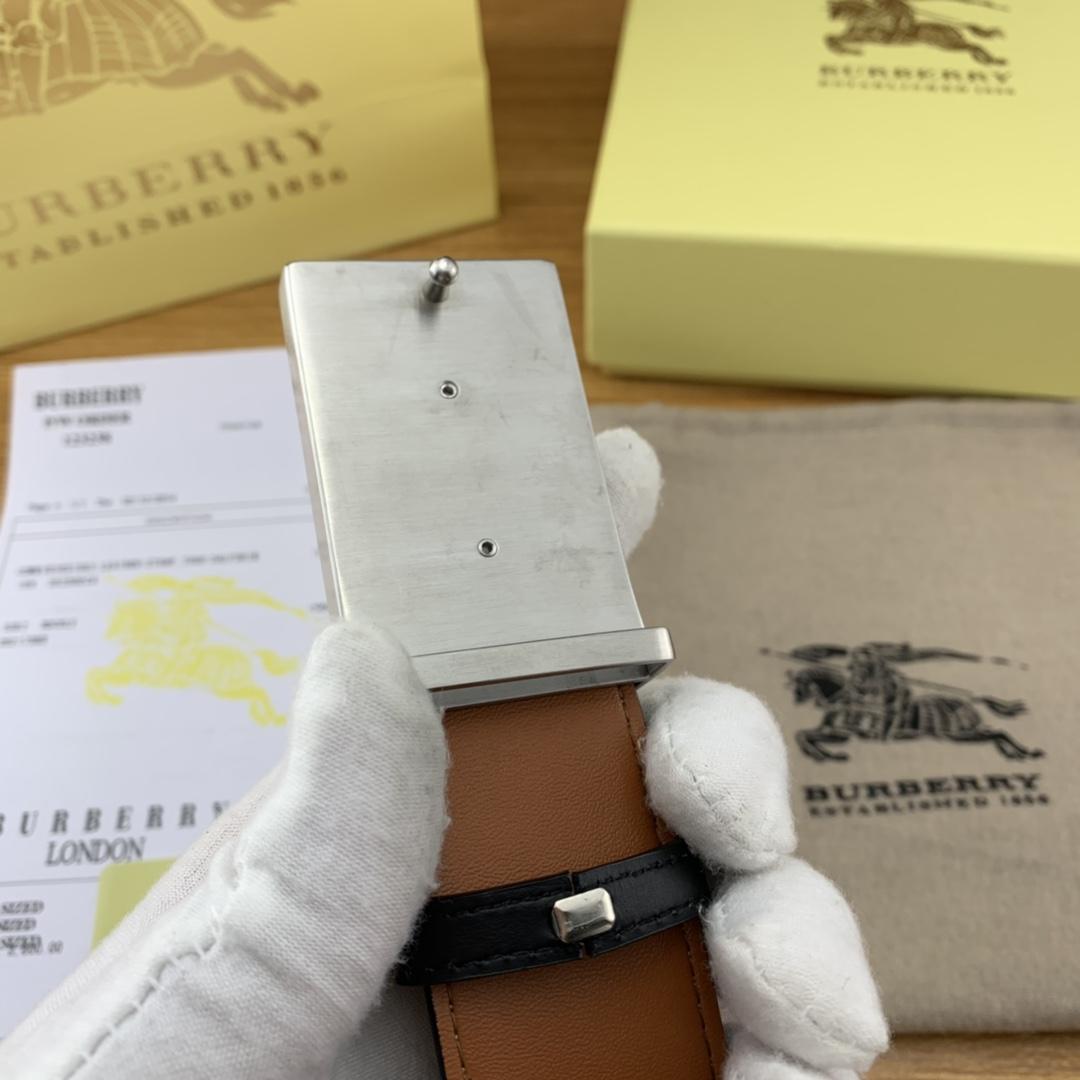 Thắt lưng nam Burberry siêu cấp khóa vuông họa tiết ngựa màu trắng 