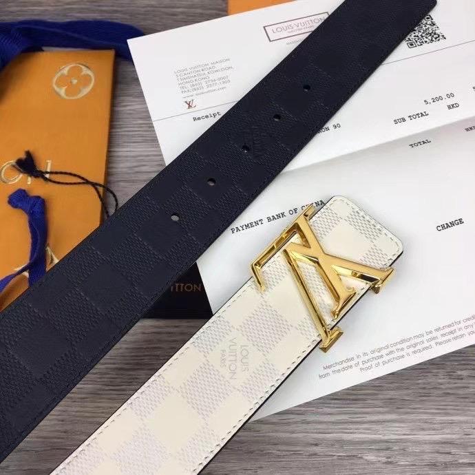 Thắt lưng nam Louis Vuitton siêu cấp dây caro hai mặt trắng đen khóa logo xương TLLV32