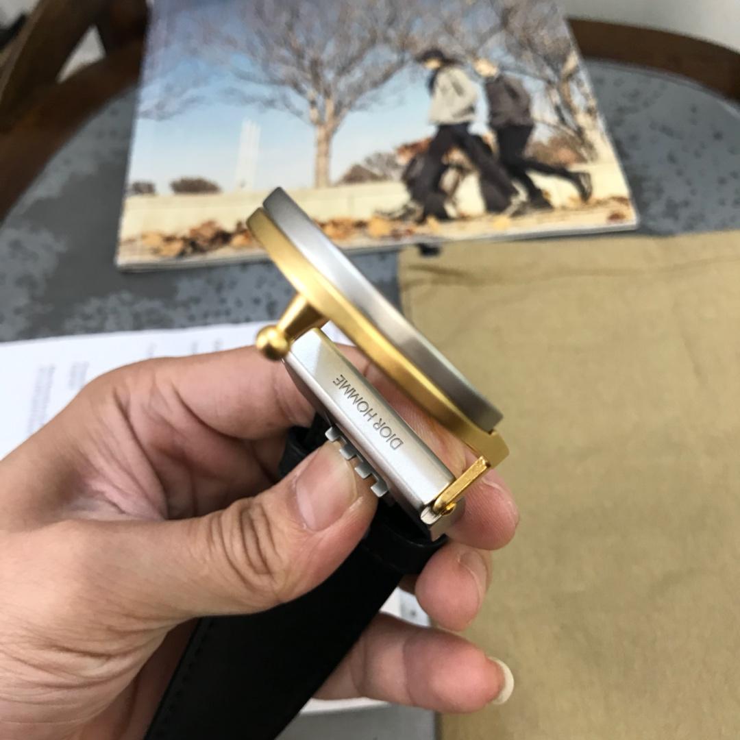 Thắt lưng nam Louis Vuitton siêu cấp dây đen trơn mặt khóa kẻ chéo