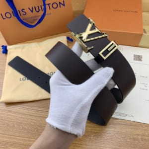 Thắt lưng nam Louis Vuitton siêu cấp dây tròn mặt khóa kẻ đen