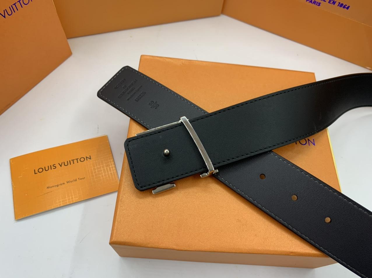 Thắt lưng nam Louis Vuitton hai mặt da trơn khoá logo răng cưa vàng đen TLLV82