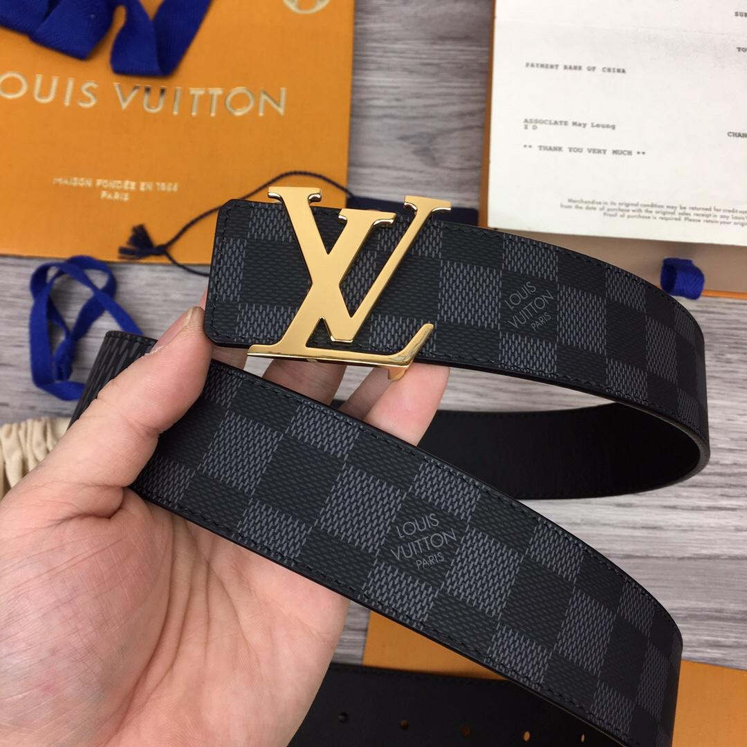Thắt lưng nam Louis Vuitton like au hoạ tiết caro mới khoá logo bóng TLLV47