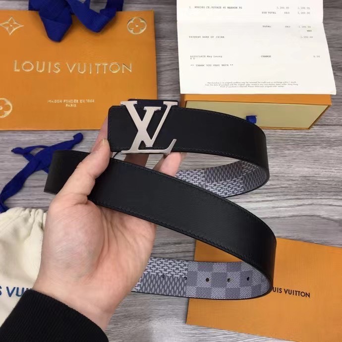 Thắt lưng nam Louis Vuitton Like au caro to mới màu trắng TLLV42