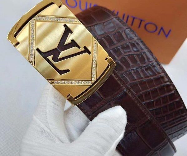 Thắt lưng nam Louis Vuitton siêu cấp mặt khóa logo Gold