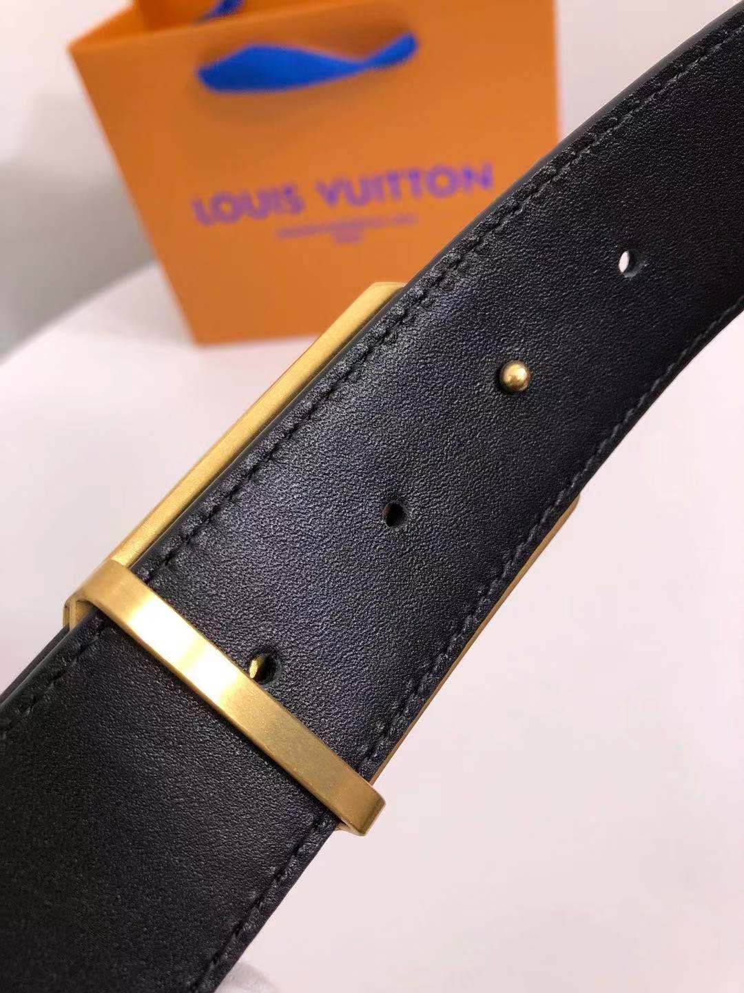 Thắt lưng nam Louis Vuitton siêu cấp mặt khóa viền đính đá 