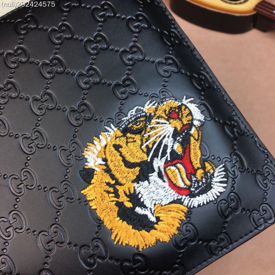 Ví nam Gucci siêu cấp cầm tay da đen trơn họa tiết hổ 
