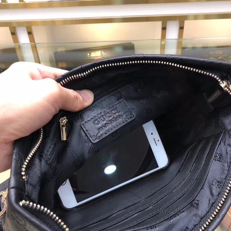 Ví nam Gucci siêu cấp cầm tay kẻ chéo họa tiết logo