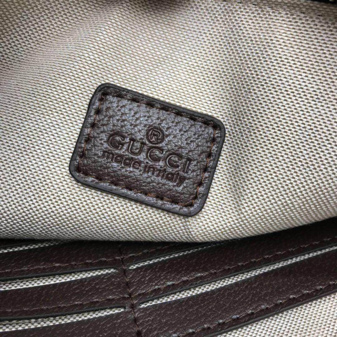 Ví nam Gucci siêu cấp cầm tay vàng họa tiết ong 