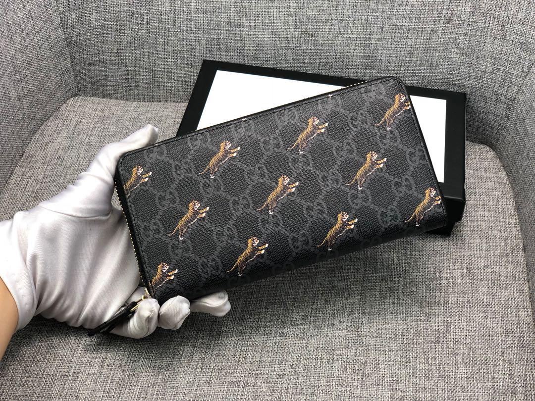 Ví nam Gucci siêu cấp khóa kéo họa tiết hổ 