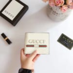 Ví nam Gucci siêu cấp ngắn họa tiết logo màu đen