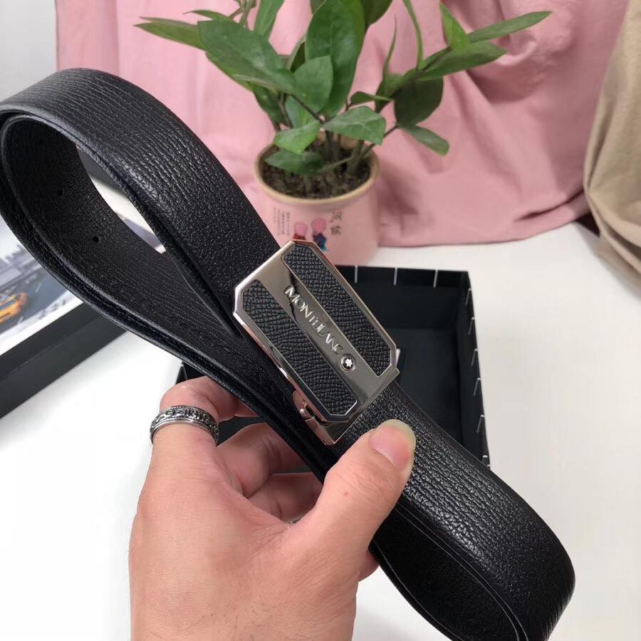 Thắt lưng nam Montblance siêu cấp mặt vuông họa tiết chữ 