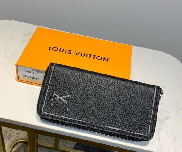 Ví nam Louis Vuitton like au khoá kéo da nhăn viền chỉ trắng VNLV29