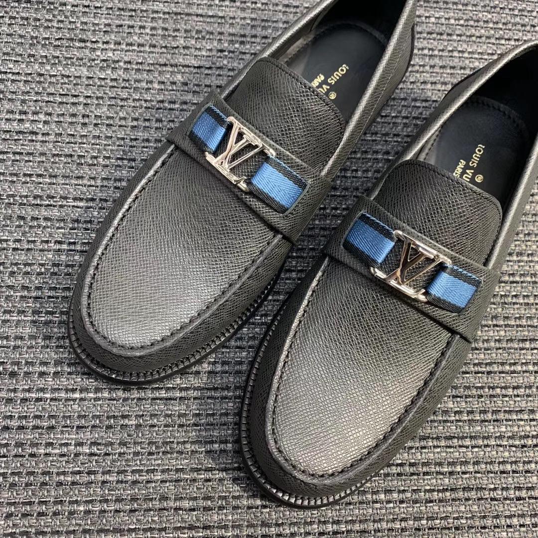 Giày lười Louis Vuitton bản Like Au 1:1 màu ghi gllv86