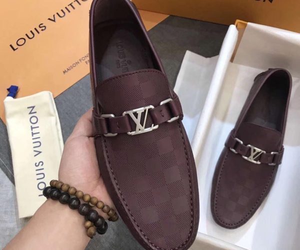 Giày lười Louis Vuitton bản like auth 1:1 màu đỏ đô
