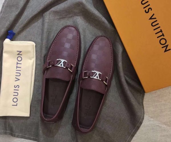 Giày lười Louis Vuitton bản like auth 1:1 màu đỏ đô