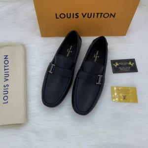 Giày lười Louis Vuitton siêu cấp họa tiết tag lệch
