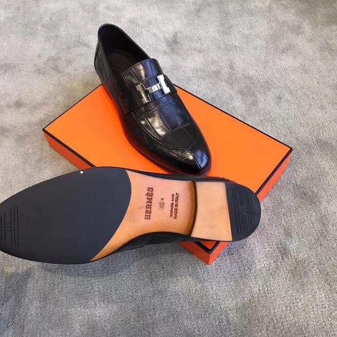 Giày lười Hermes siêu cấp mặt khóa logo da dập vân màu đen