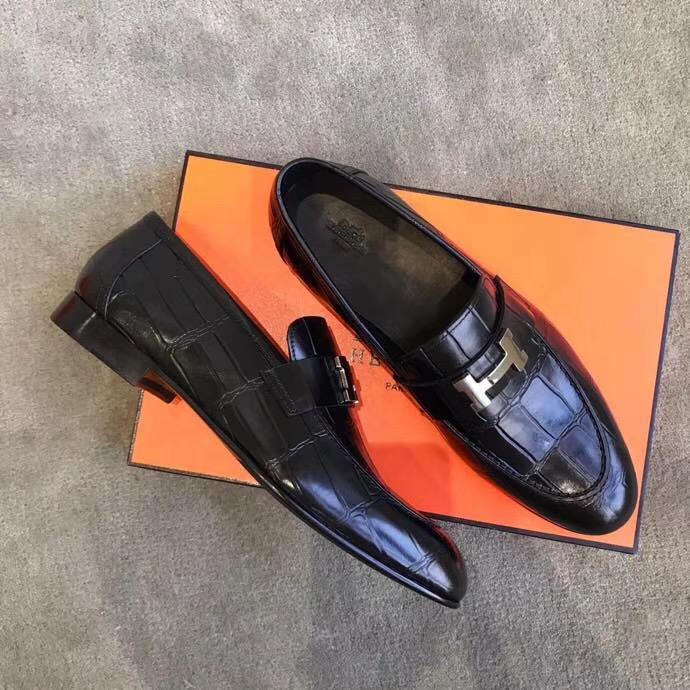 Giày lười Hermes siêu cấp mặt khóa logo da dập vân màu đen