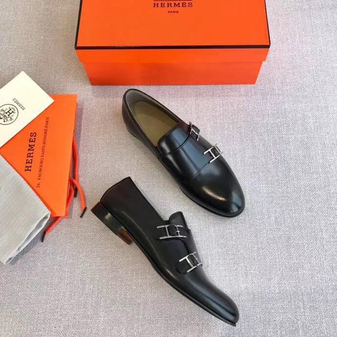 Giày lười Hermes siêu cấp mặt khóa logo lệch màu đen