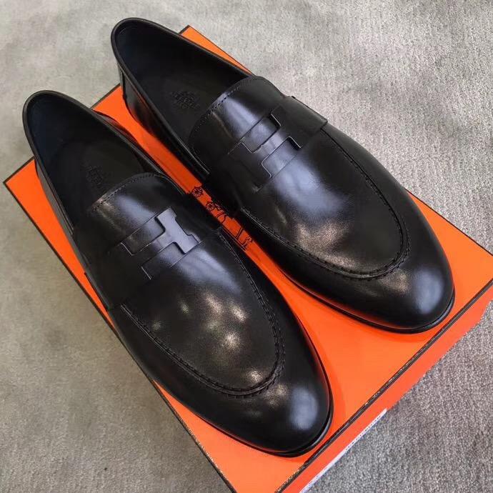 Giày lười Hermes siêu cấp mặt khóa logo màu đen bóng