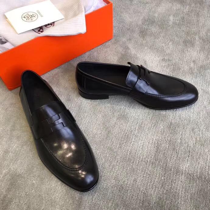 Giày lười Hermes siêu cấp mặt khóa logo màu đen bóng