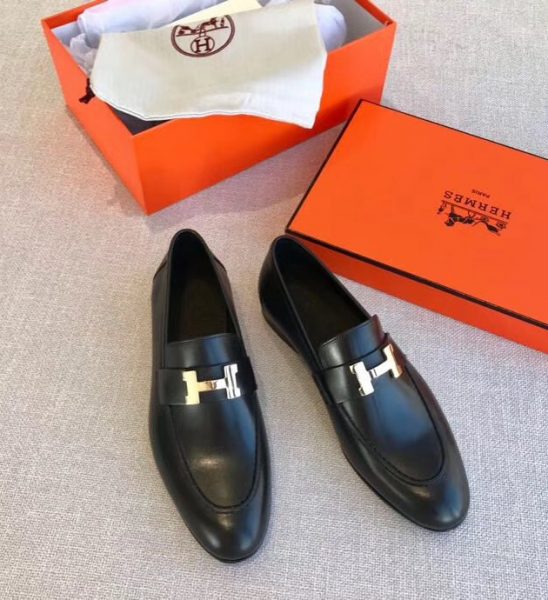 Giày lười Hermes siêu cấp mặt khóa logo màu đen