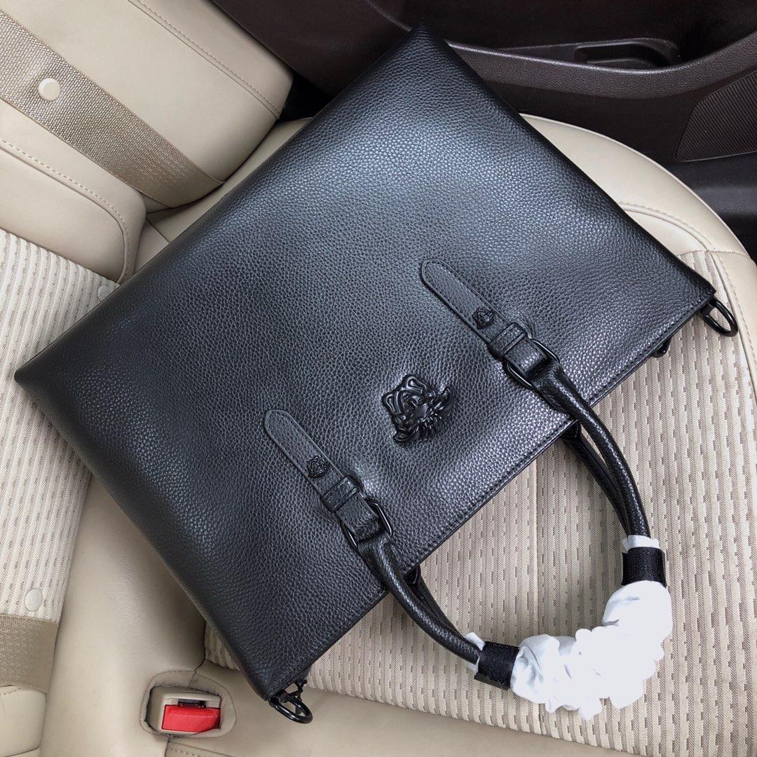 Túi xách nam Versace siêu cấp họa tiết da nhăn màu đen TXVS05