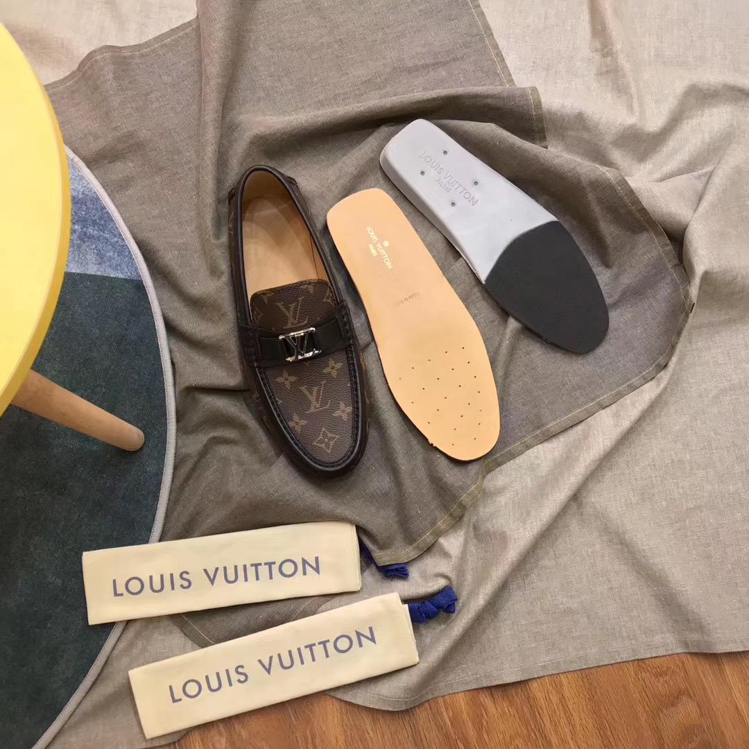 Giày lười Louis Vuitton like auth họa tiết hoa nâu GLLV87
