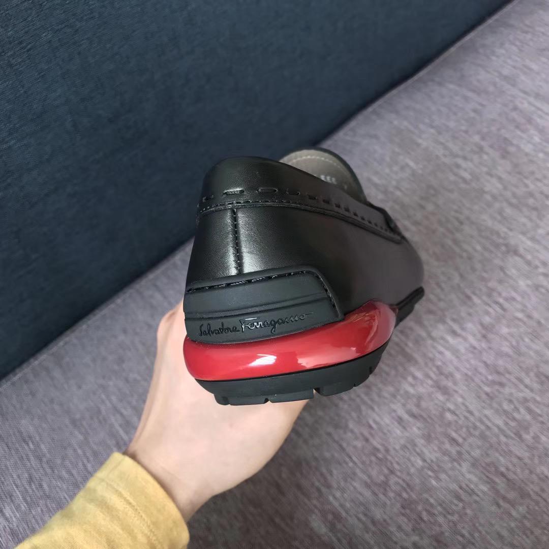 Giày lười Salvatore Ferragamo siêu cấp da trơn màu đen tag ẩn GLSF27