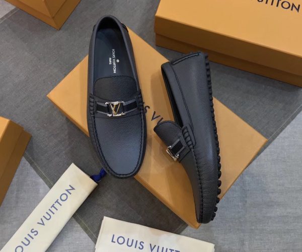 Giày lười Louis Vuitton like auth da taiga màu ghi GLLV91