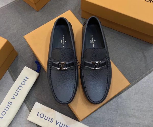Giày lười Louis Vuitton like auth da taiga màu ghi GLLV91