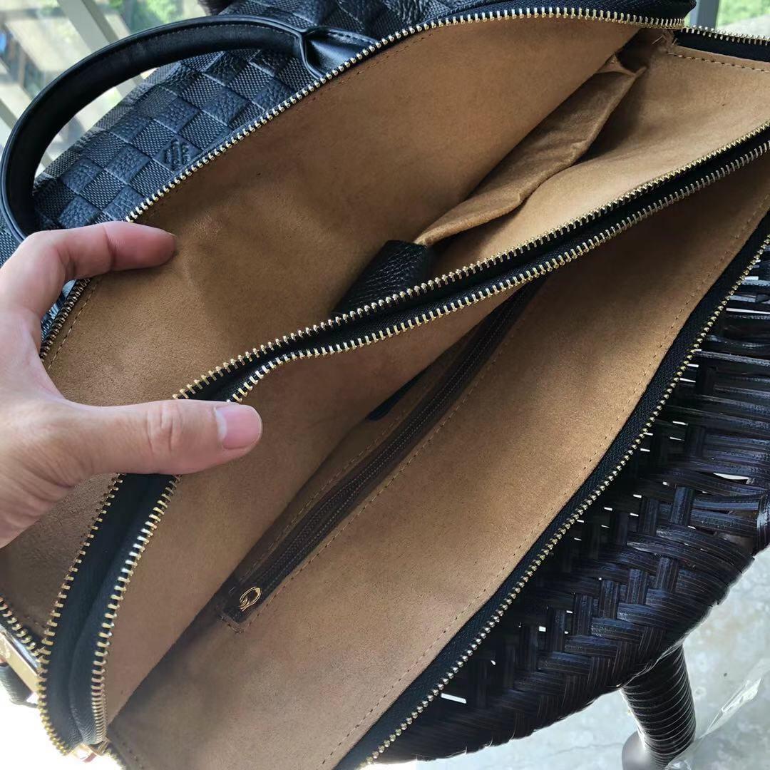 Túi xách nam Louis Vuitton siêu cấp da dập họa tiết kẻ ô TXLV16