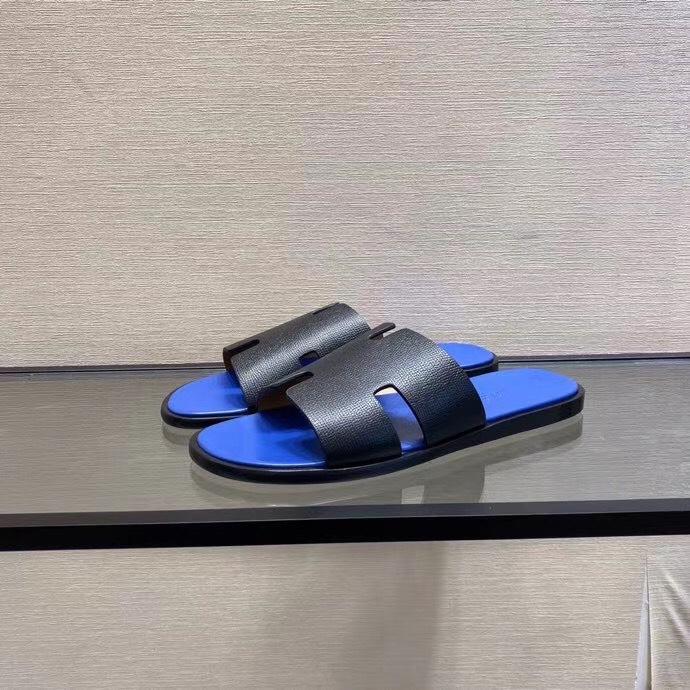 Dép Hermes nam siêu cấp họa tiết da sần màu đen lót xanh DNH03