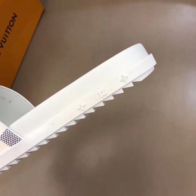 Dép Louis Vuitton siêu cấp nam đế trắng quai caro DLV16