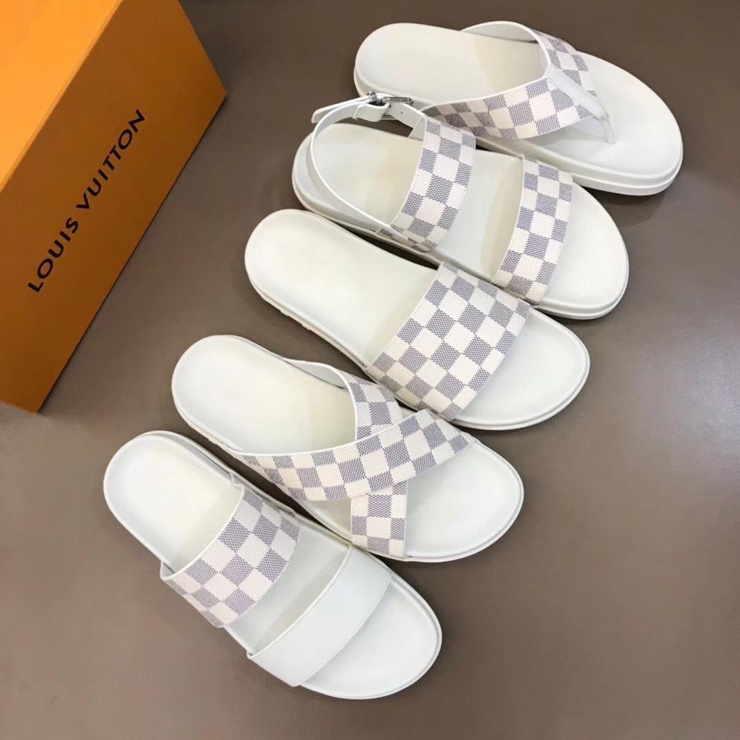 Dép Louis Vuitton siêu cấp nam đế trắng quai caro DLV16