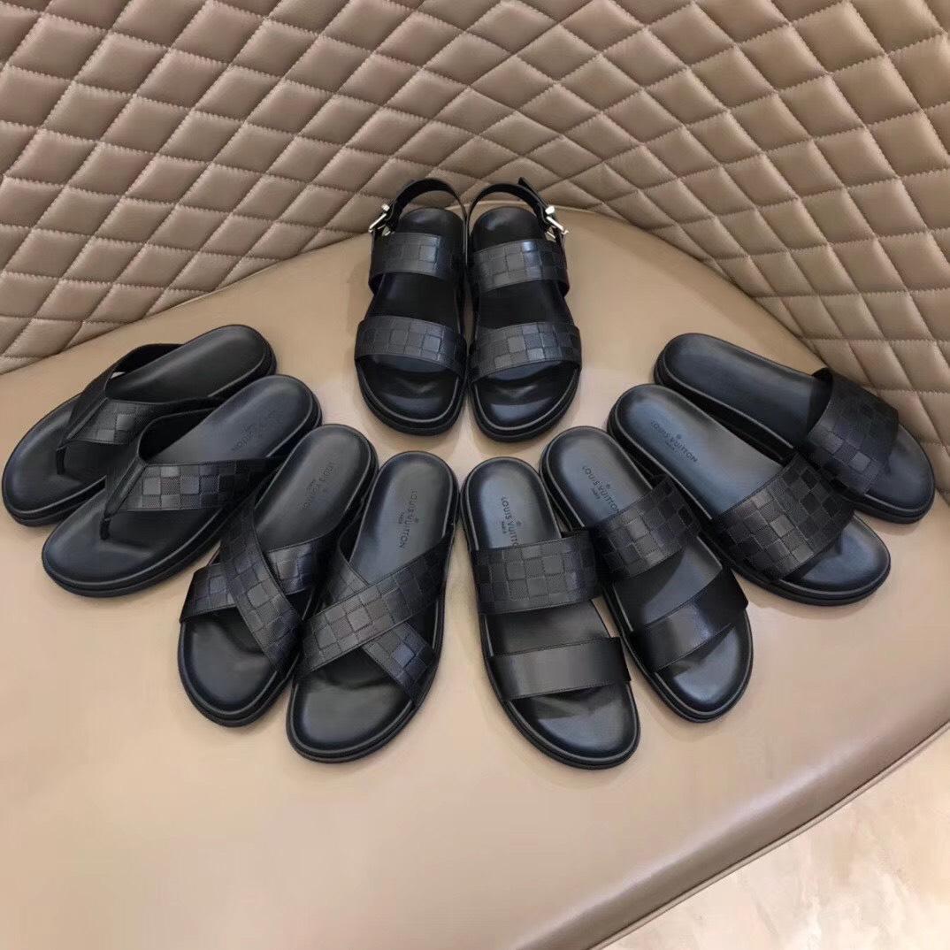 Dép Louis Vuitton siêu cấp nam màu đen hai quai DLV09