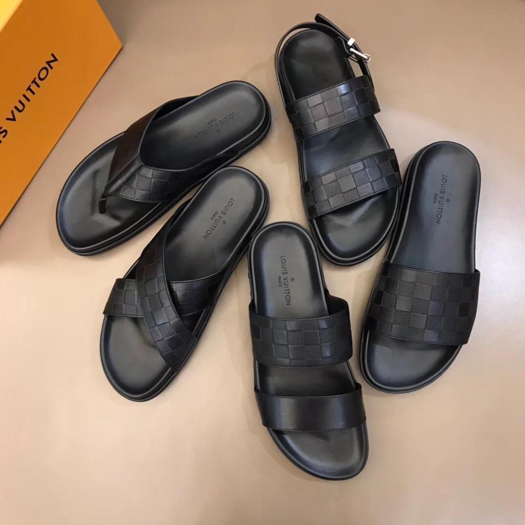 Dép Louis Vuitton siêu cấp nam màu đen quai ngang DLV12