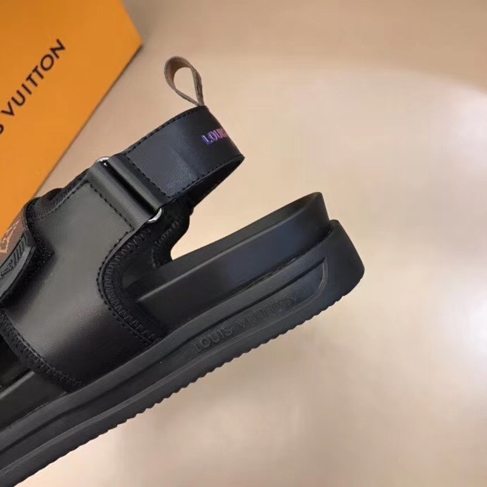 Dép Louis Vuitton siêu cấp nam quai hậu họa tiết logo DLV25