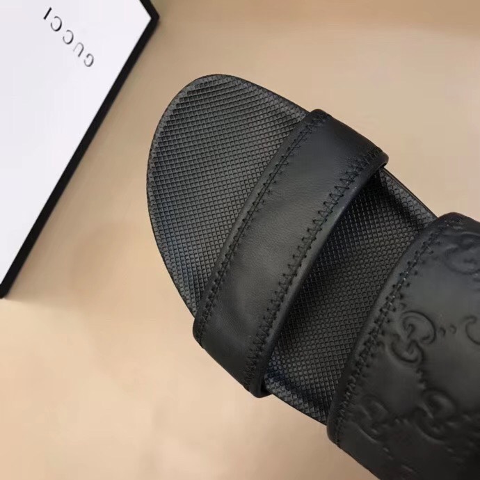 Dép nam Gucci siêu cấp hai quai da trơn màu đen DGC01