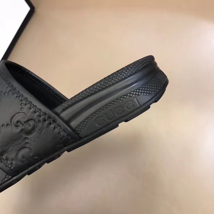 Dép nam Gucci siêu cấp hai quai da trơn màu đen DGC01