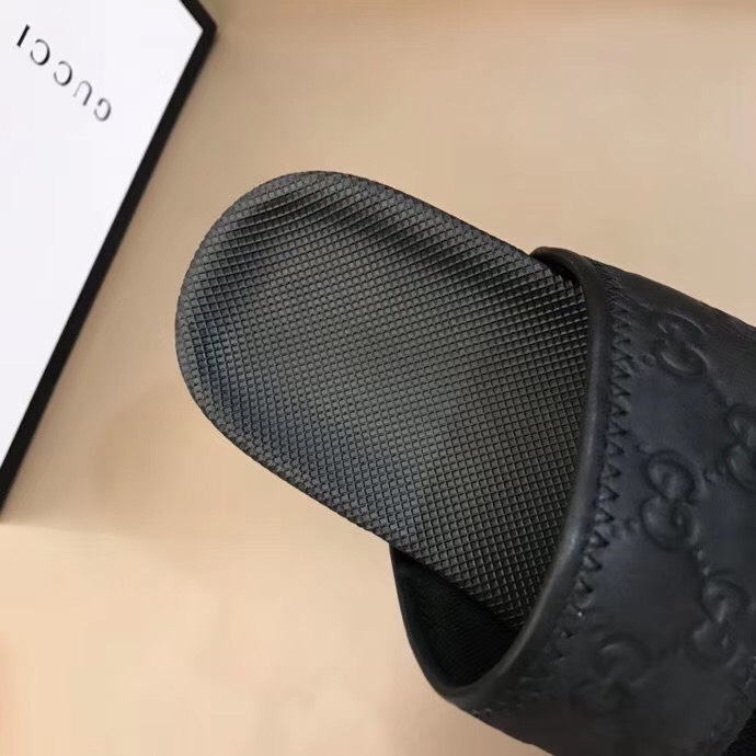 Dép nam Gucci siêu cấp hai quai da trơn màu đen DGC01