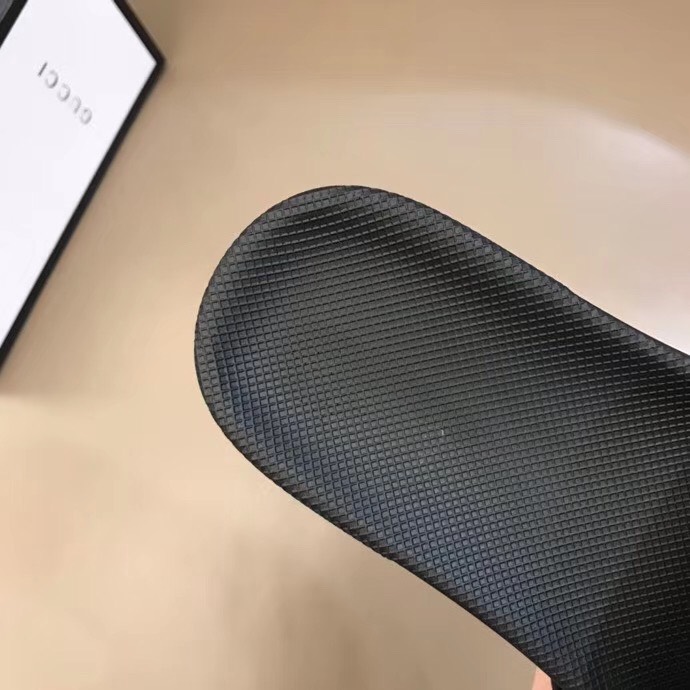 Dép nam Gucci siêu cấp quai ngang họa tiết logo DGC04