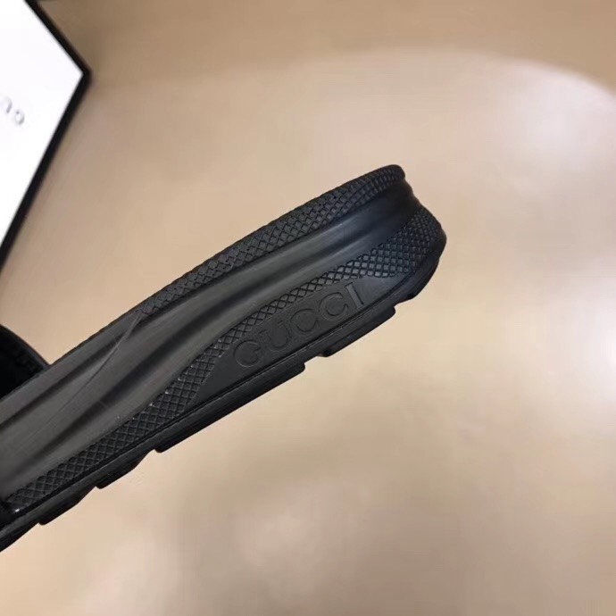 Dép nam Gucci siêu cấp quai ngang họa tiết logo DGC04